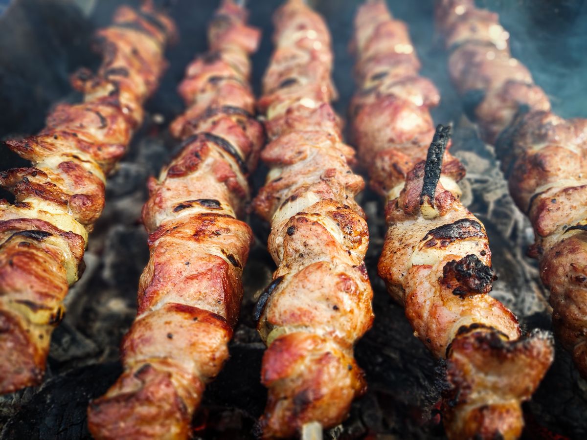 Surf and turf op de kamado - steak gecombineerd met zeevruchten BBQ recept